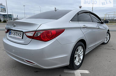 Седан Hyundai Sonata 2010 в Одессе