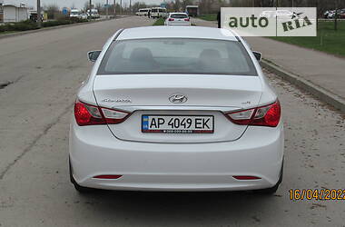Седан Hyundai Sonata 2015 в Запорожье