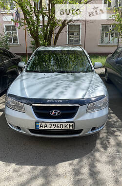 Седан Hyundai Sonata 2006 в Киеве