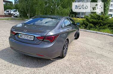 Седан Hyundai Sonata 2011 в Южноукраинске