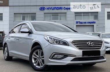 Седан Hyundai Sonata 2016 в Киеве