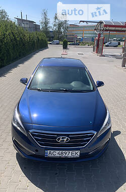 Седан Hyundai Sonata 2015 в Луцке