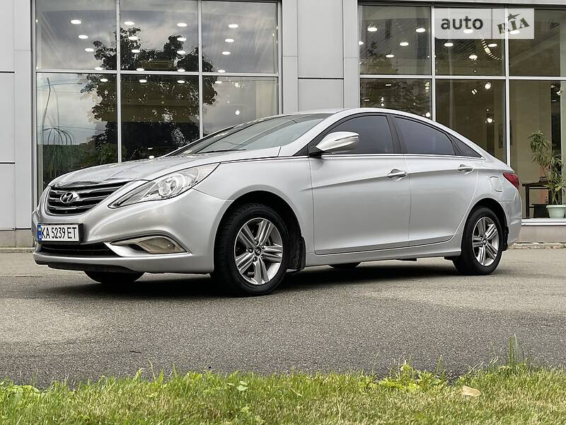 Седан Hyundai Sonata 2013 в Киеве