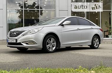 Hyundai Sonata 2013