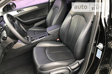 Седан Hyundai Sonata 2015 в 
