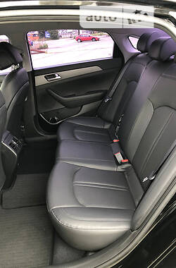 Седан Hyundai Sonata 2015 в 
