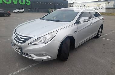 Hyundai Sonata 2012