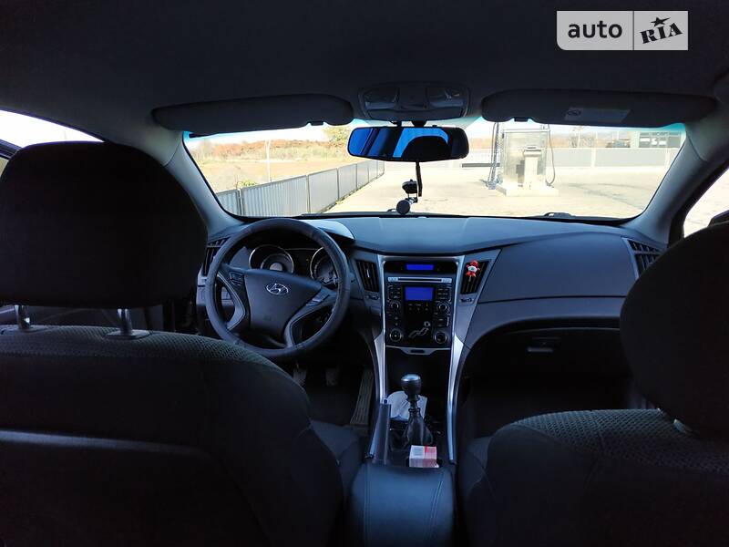 Седан Hyundai Sonata 2010 в Мукачевому