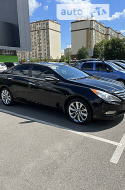 Седан Hyundai Sonata 2012 в Киеве