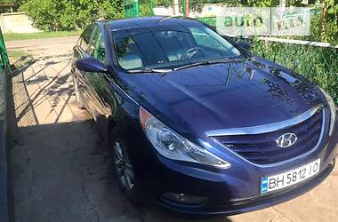 Hyundai Sonata 2012