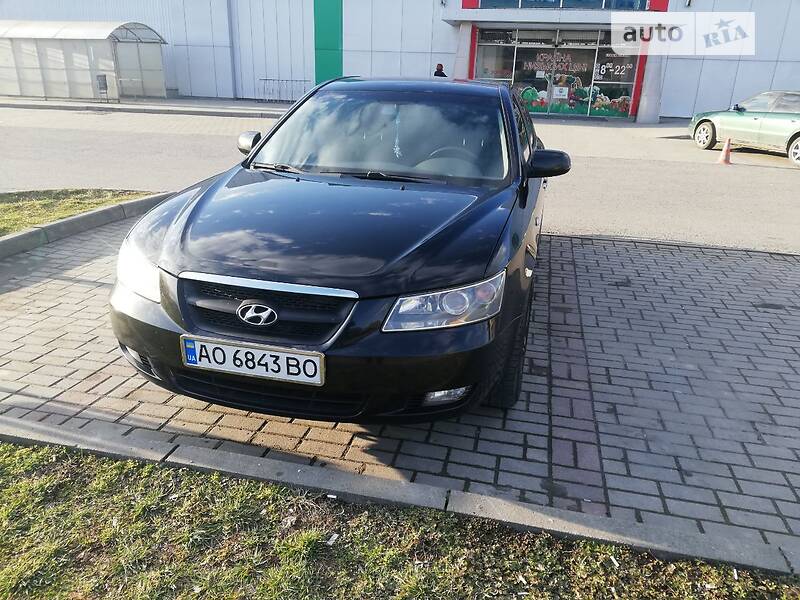 Седан Hyundai Sonata 2006 в Ужгороде