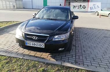 Седан Hyundai Sonata 2006 в Ужгороде