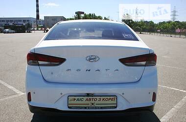 Седан Hyundai Sonata 2017 в Киеве