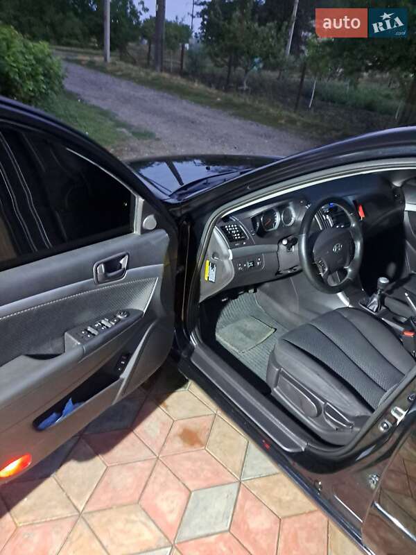 Седан Hyundai Sonata 2008 в Роздільній