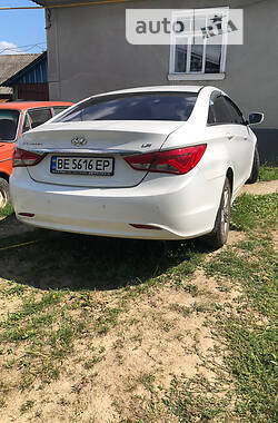 Седан Hyundai Sonata 2013 в Николаеве