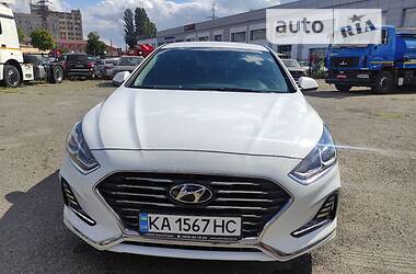Седан Hyundai Sonata 2018 в Киеве