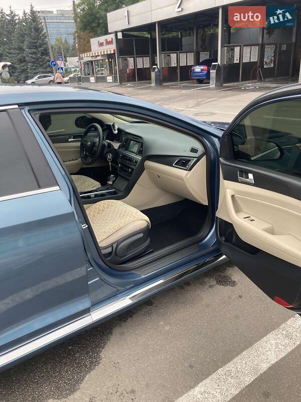 Седан Hyundai Sonata 2016 в Кропивницком фото 8 Седан Hyundai Sonata 2016 в Кропивницком