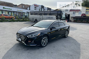 Седан Hyundai Sonata 2019 в Львове