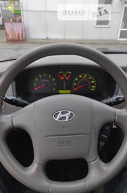 Седан Hyundai Sonata 2004 в Києві