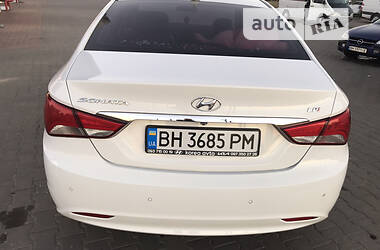 Седан Hyundai Sonata 2013 в Измаиле