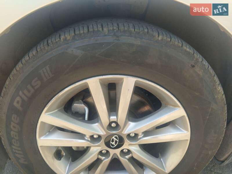 Седан Hyundai Sonata 2015 в Болграде фото 11 Седан Hyundai Sonata 2015 в Болграде