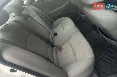Седан Hyundai Sonata 2012 в 