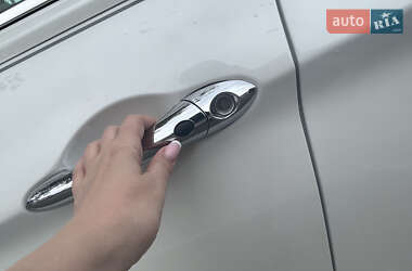 Седан Hyundai Sonata 2012 в 