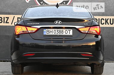 Седан Hyundai Sonata 2014 в Бердичеві