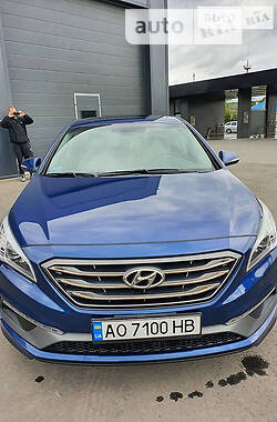 Седан Hyundai Sonata 2016 в Ужгороде