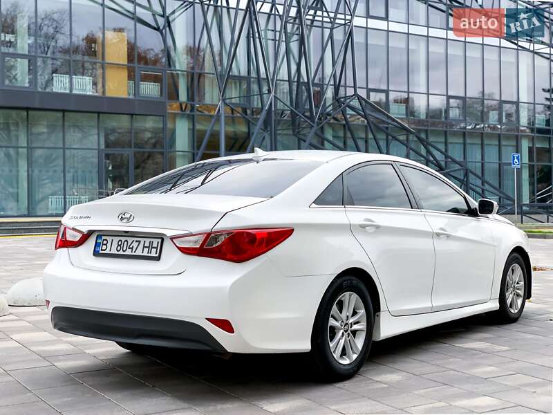 Седан Hyundai Sonata 2014 в Полтаві