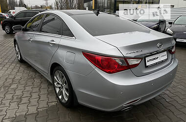 Седан Hyundai Sonata 2012 в 