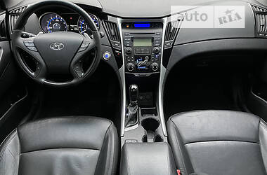 Седан Hyundai Sonata 2012 в 