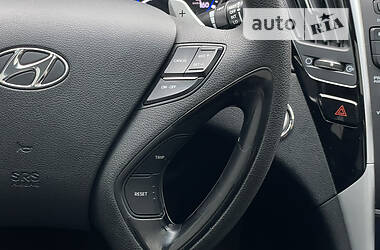 Седан Hyundai Sonata 2012 в 