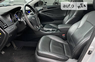 Седан Hyundai Sonata 2012 в 
