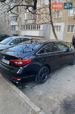 Седан Hyundai Sonata 2015 в 