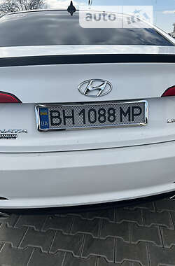 Седан Hyundai Sonata 2014 в Одессе