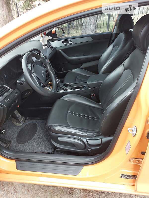 Седан Hyundai Sonata 2016 в Луцке