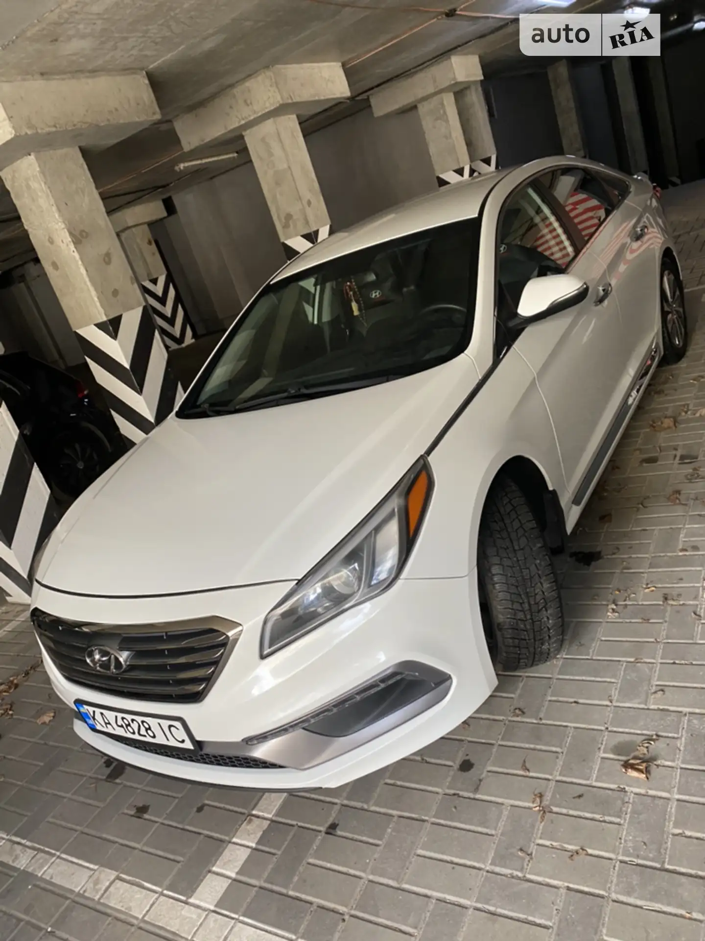 2015 Hyundai Sonata - мініатюра 27