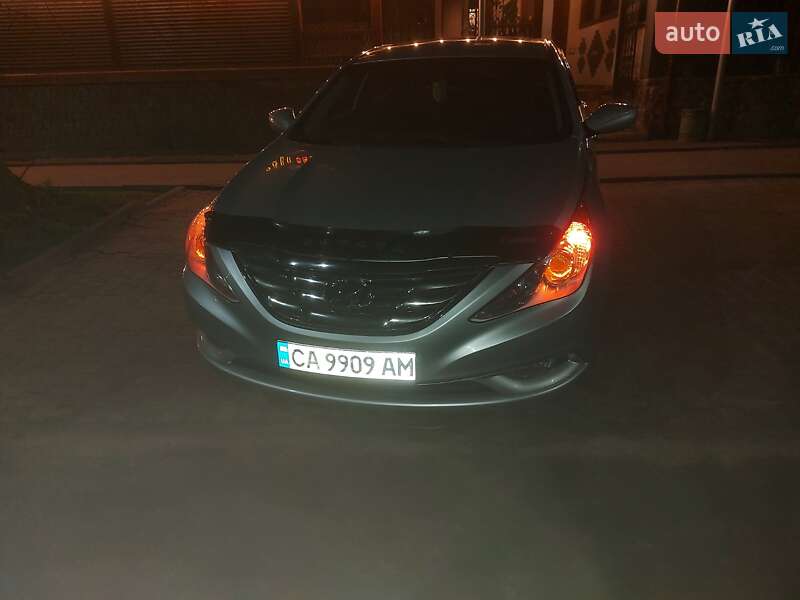 Седан Hyundai Sonata 2012 в Черкасах