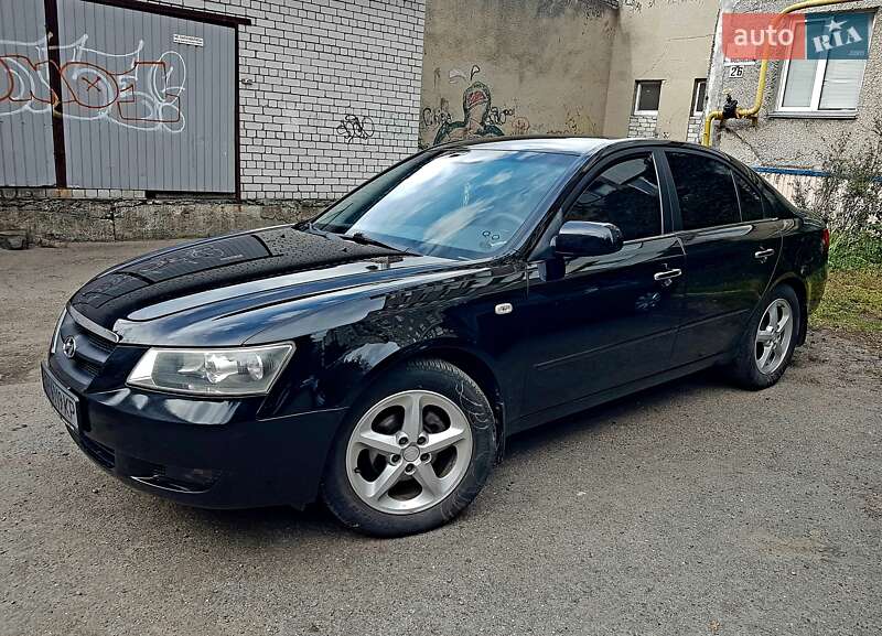 Седан Hyundai Sonata 2006 в Ужгороде