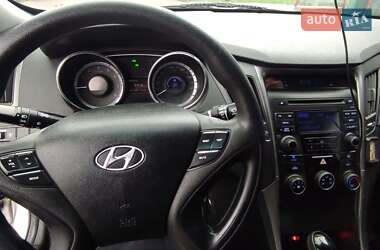 Седан Hyundai Sonata 2012 в 