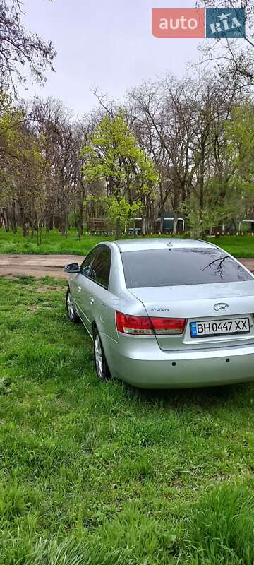 Седан Hyundai Sonata 2006 в Одессе
