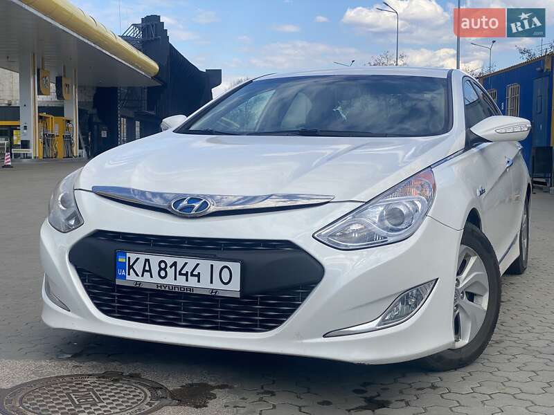 Седан Hyundai Sonata 2013 в Киеве фото 2 Седан Hyundai Sonata 2013 в Киеве