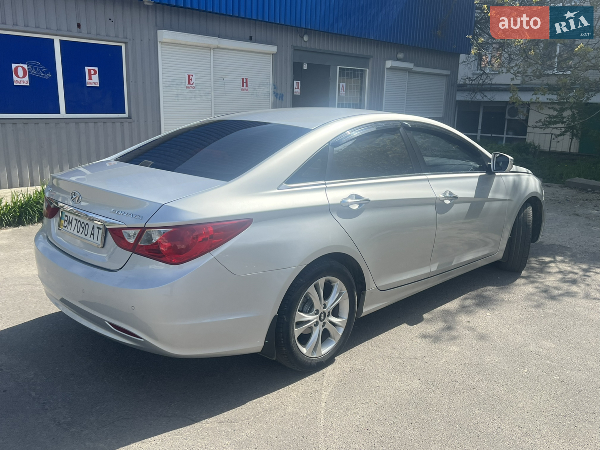 2011 Hyundai Sonata - мініатюра 19