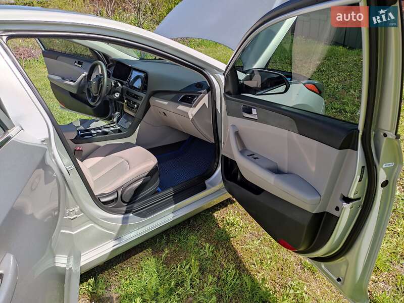 Седан Hyundai Sonata 2017 в Каменец-Подольском