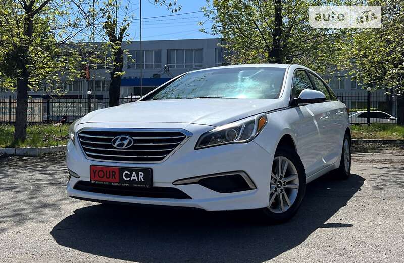 Седан Hyundai Sonata 2016 в Киеве
