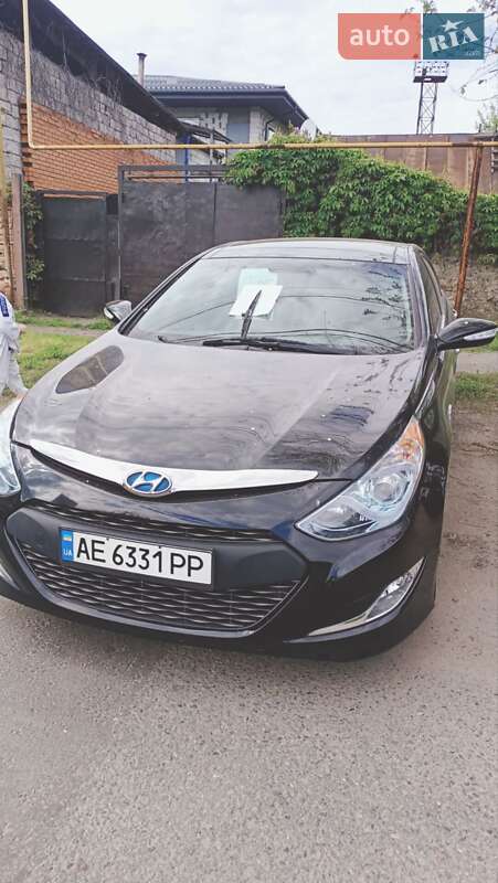 Седан Hyundai Sonata 2014 в Днепре фото 2 Седан Hyundai Sonata 2014 в Днепре