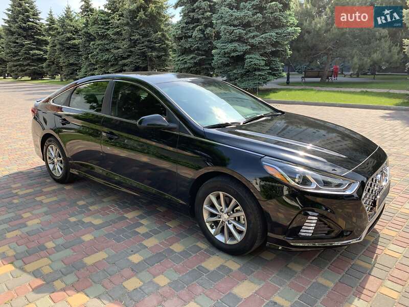 Седан Hyundai Sonata 2018 в Одессе