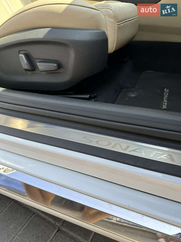 Седан Hyundai Sonata 2014 в Києві