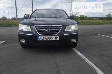 Седан Hyundai Sonata 2008 в Ладыжине